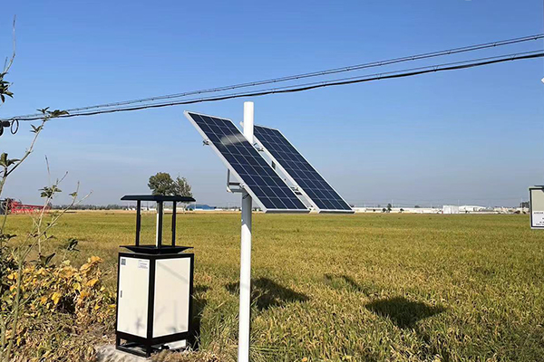 遠(yuǎn)程拍照式蟲(chóng)情測(cè)報(bào)燈圖片3